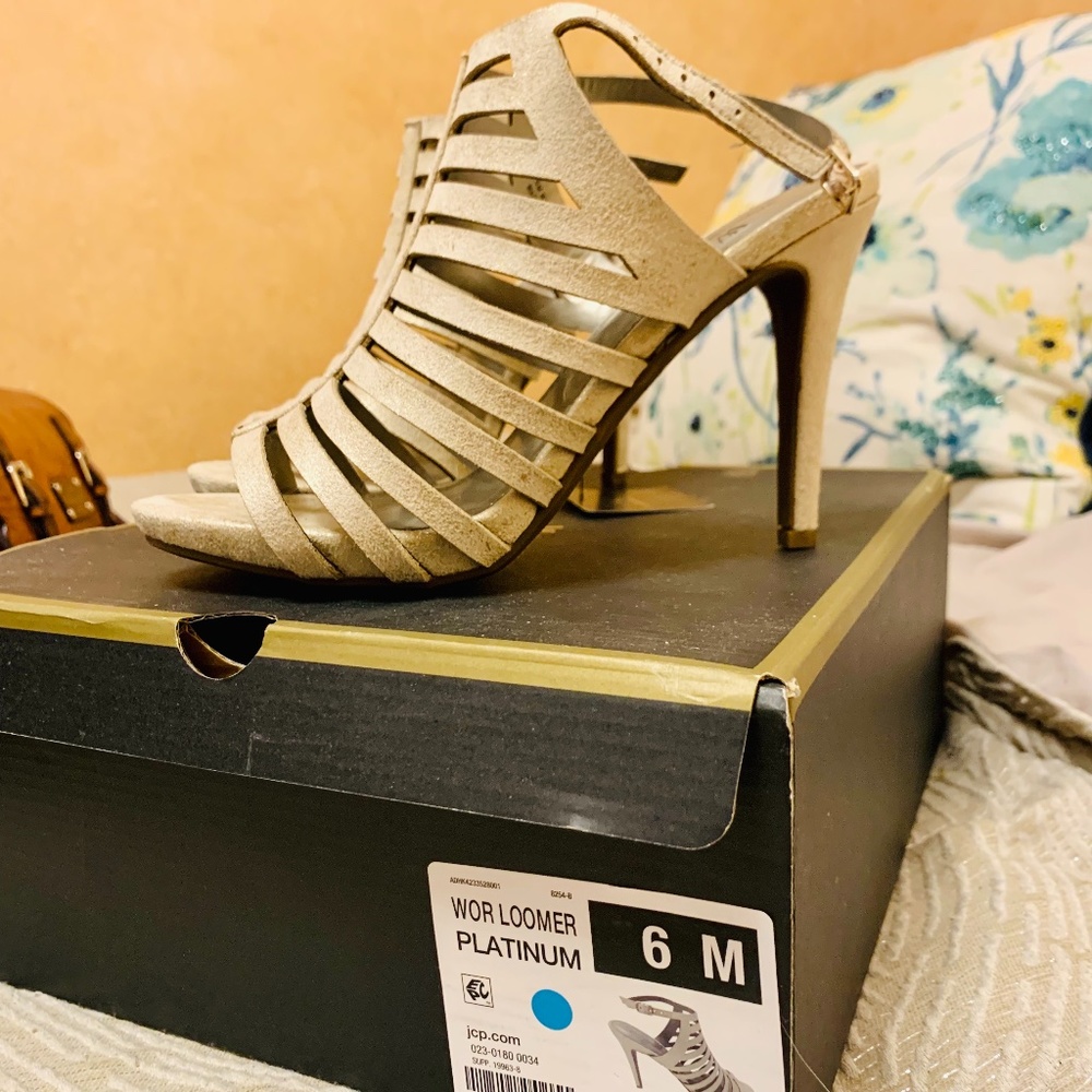 Worthington Platinum Metallic Stiletto